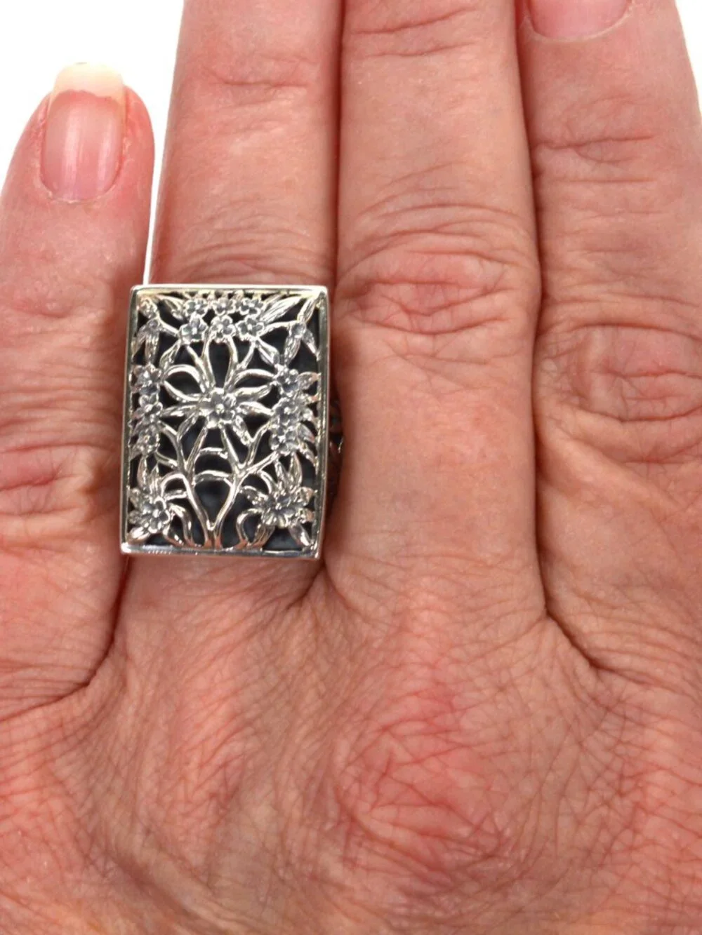 Designer EXEX Claudia Agudelo Sterling Silver Floral Statement Ring Size 9